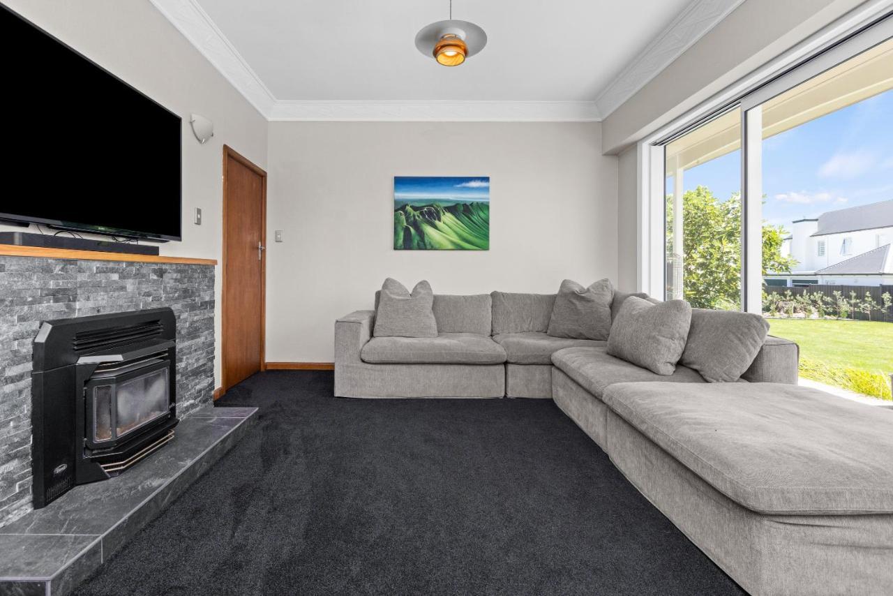 Live Large In The Village Havelock North Buitenkant foto