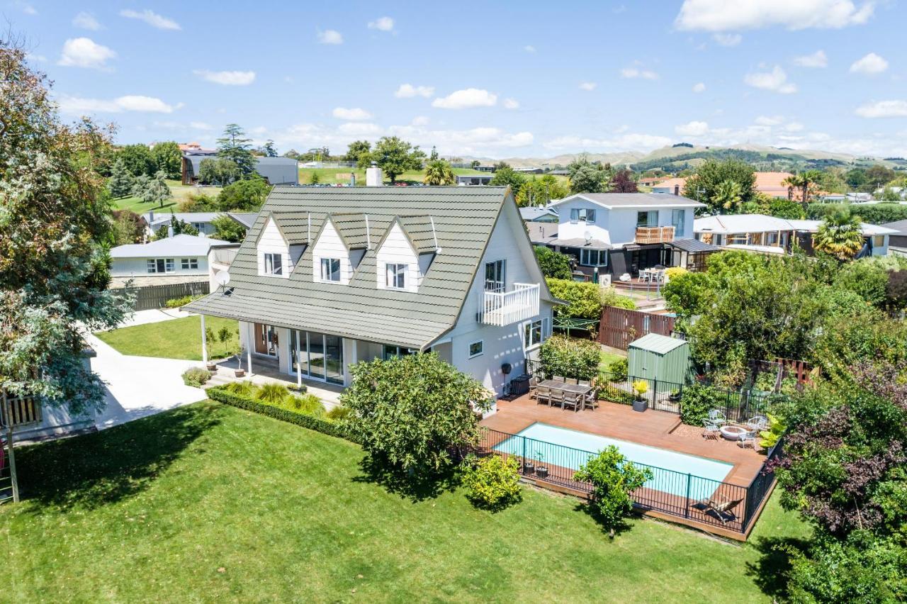 Live Large In The Village Havelock North Buitenkant foto